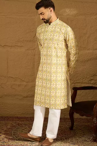 Men yellow viscose rayon geometric printed straight kurta with trouser