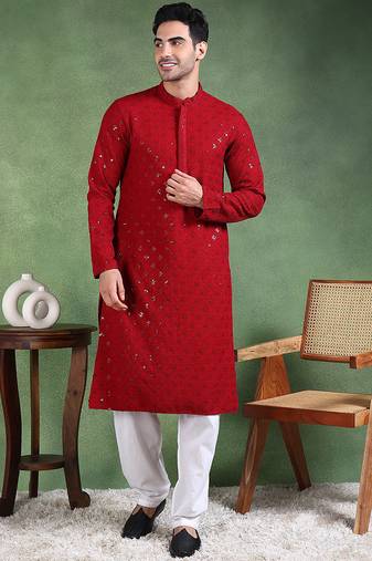 Men maroon viscose rayon solid embroidered straight kurta