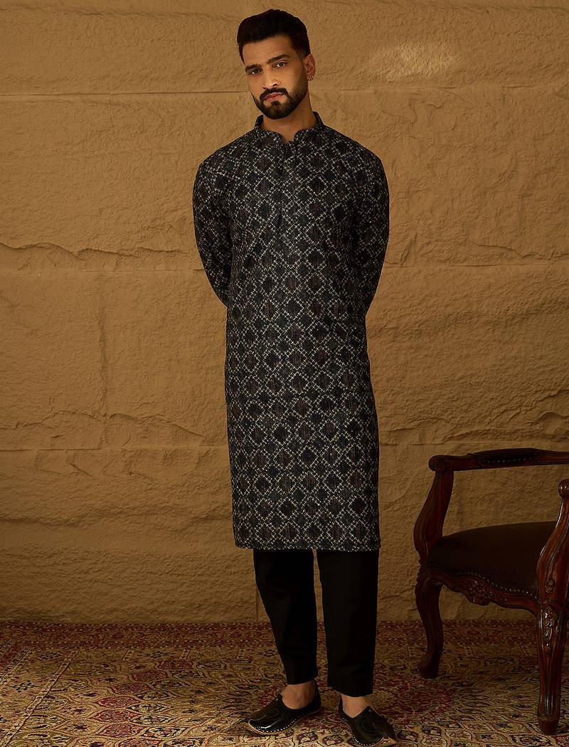 Men black cotton solid embroidered straight kurta with trouser