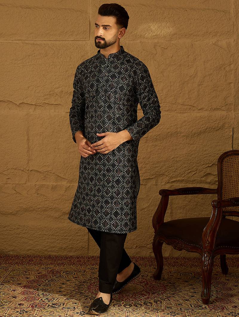 Men black cotton solid embroidered straight kurta with trouser