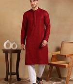Men maroon viscose rayon solid embroidered straight kurta