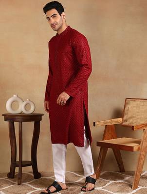 Men maroon viscose rayon solid embroidered straight kurta 3