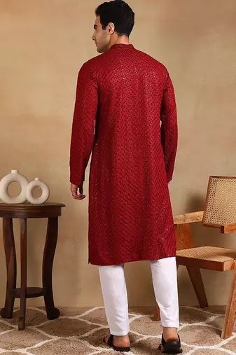 Men maroon viscose rayon solid embroidered straight kurta