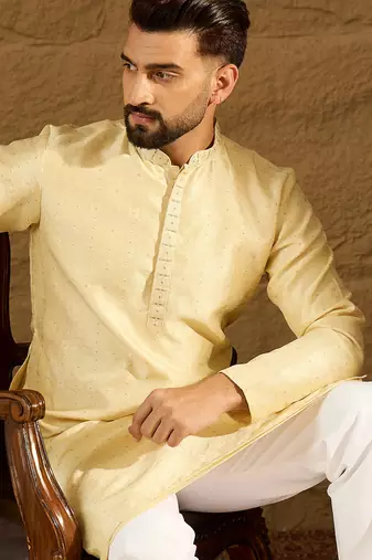 Men beige silk blend solid printed straight kurta with trouser
