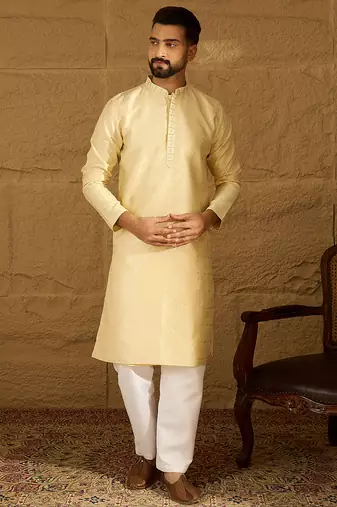 Men beige silk blend solid printed straight kurta with trouser