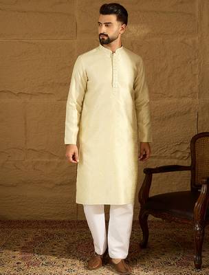 Men yellow silk blend solid printed straight kurta with trouser 2