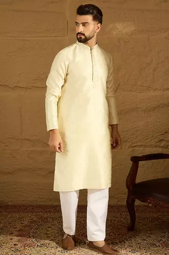 Men yellow silk blend solid printed straight kurta with trouser