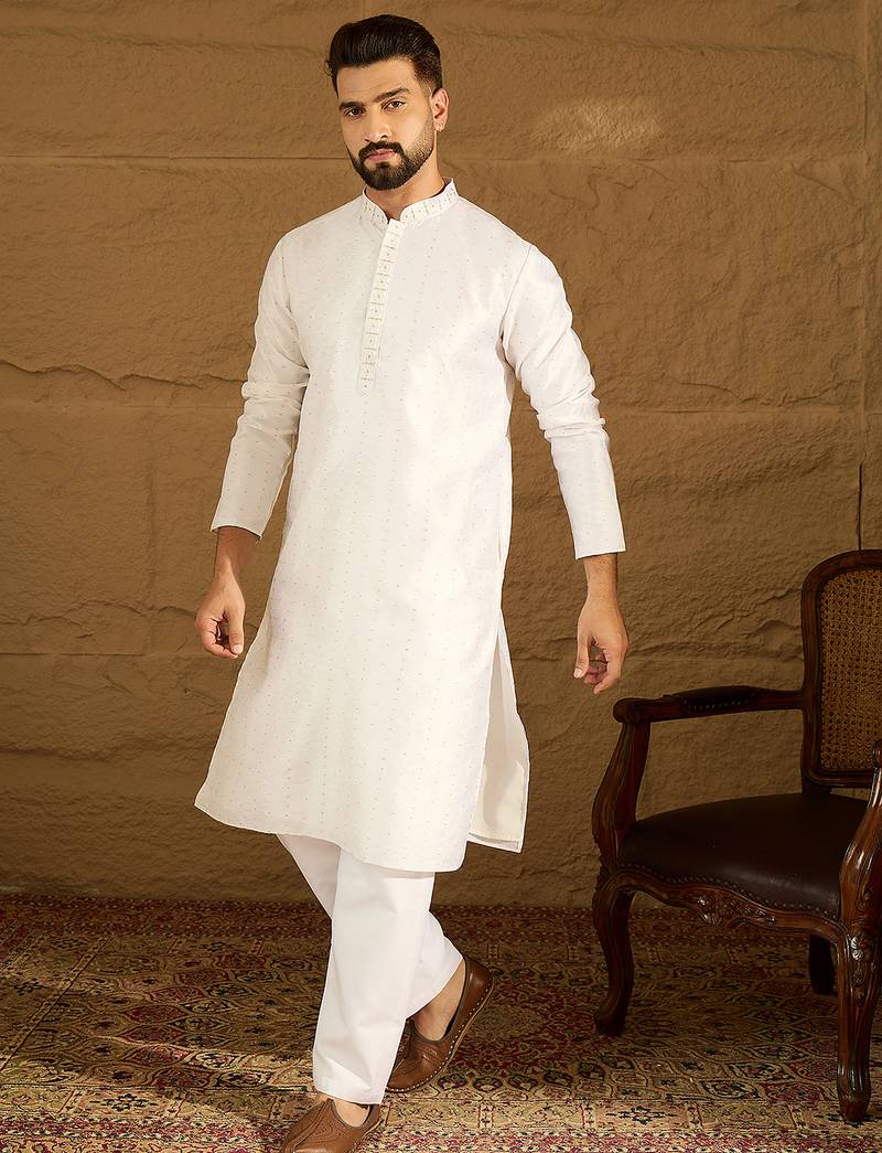 Men white silk blend solid printed straight kurta with trouser