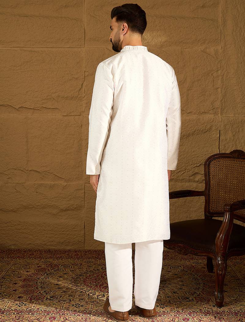 Men white silk blend solid printed straight kurta with trouser