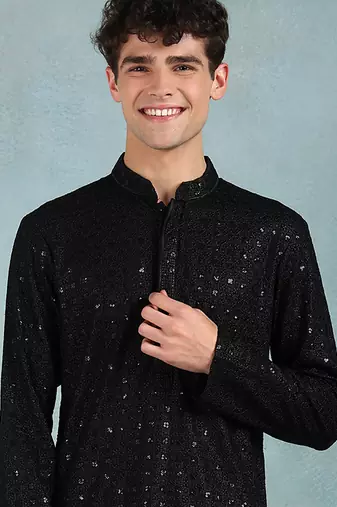 Men black viscose rayon solid embroidered straight kurta