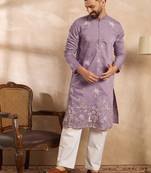 Men lavender silk blend solid embroidered straight kurta sets