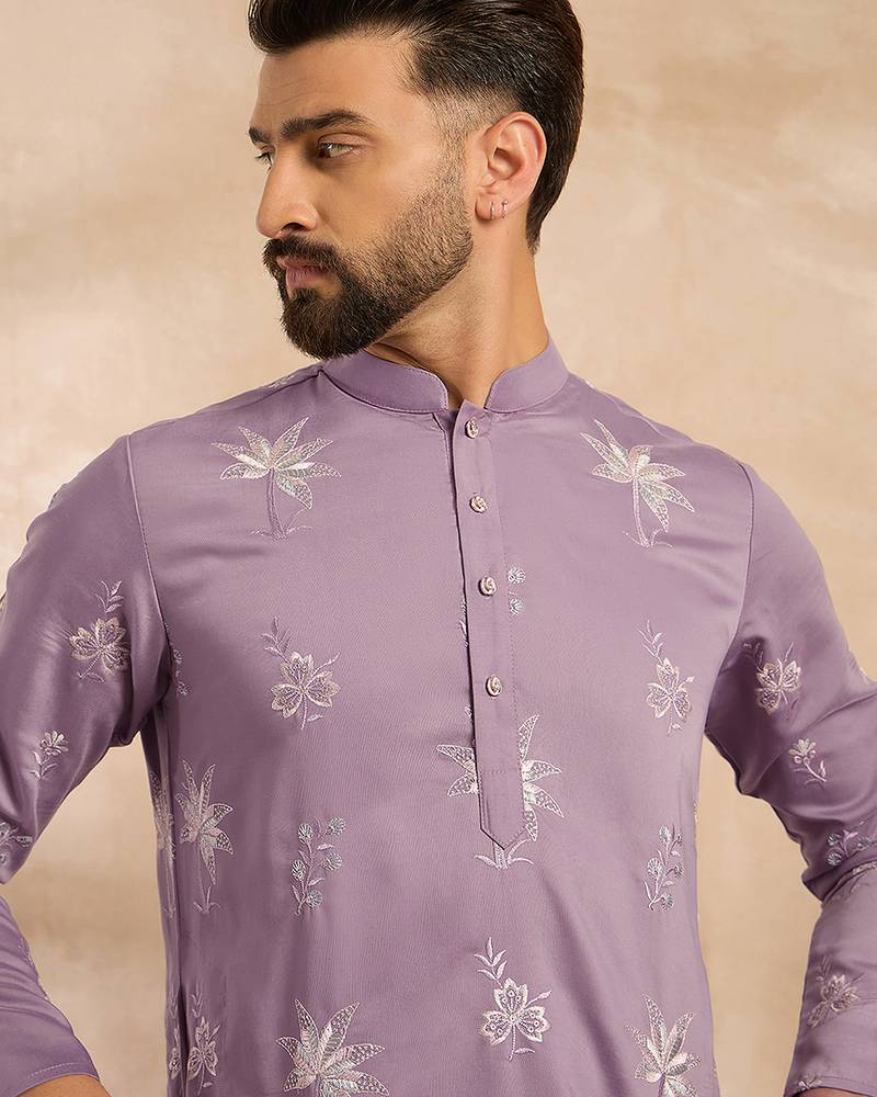 Men lavender silk blend solid embroidered straight kurta sets