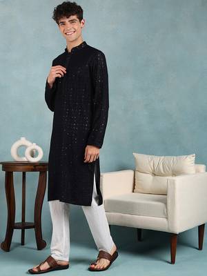Men navy blue viscose rayon solid embroidered straight kurta 3