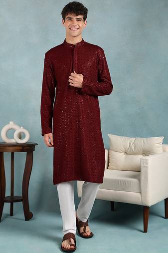 Men maroon viscose rayon solid embroidered straight kurta