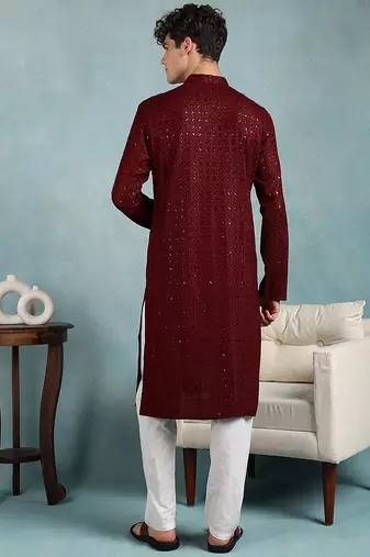 Men maroon viscose rayon solid embroidered straight kurta
