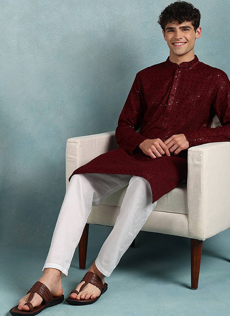 Men maroon viscose rayon solid embroidered straight kurta