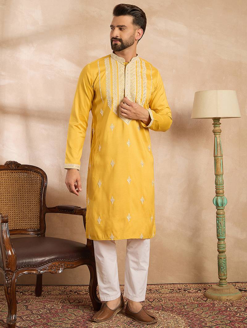 Men yellow silk blend geometric embroidered straight kurta sets