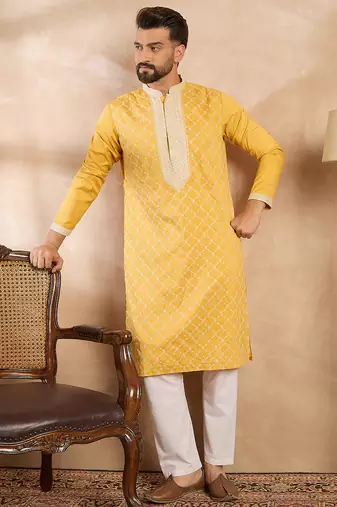 Men yellow silk blend solid embroidered straight kurta sets