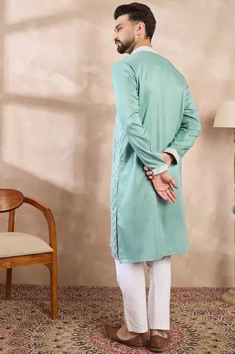 Men teal silk blend geometric embroidered straight kurta with trouser