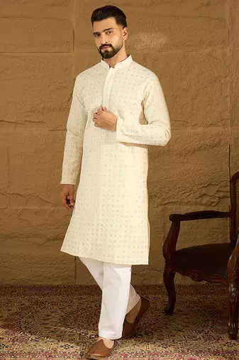 Men off white cotton solid printed straight kurta with trouser