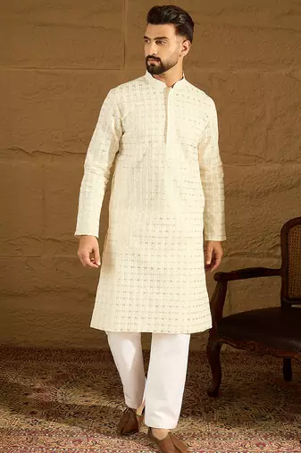 Men off white cotton solid printed straight kurta with trouser