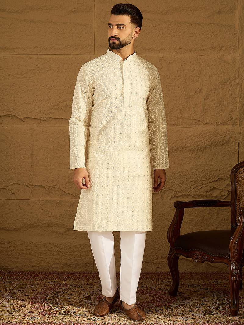 Men off white cotton solid printed straight kurta with trouser