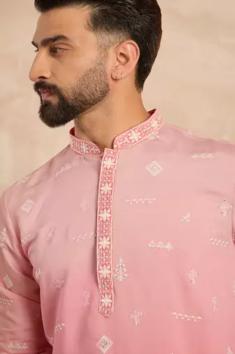 Men pink silk blend ombre embroidered straight kurta sets