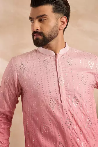 Men pink silk blend ombre embroidered straight kurta sets