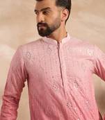 Men pink silk blend ombre embroidered straight kurta sets