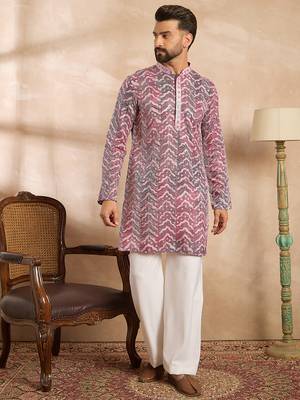 Men maroon silk blend solid embroidered straight kurta sets 2