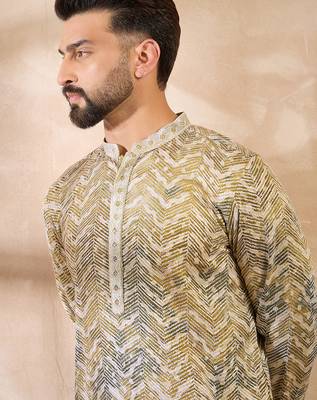 Men green silk blend solid embroidered straight kurta sets 1