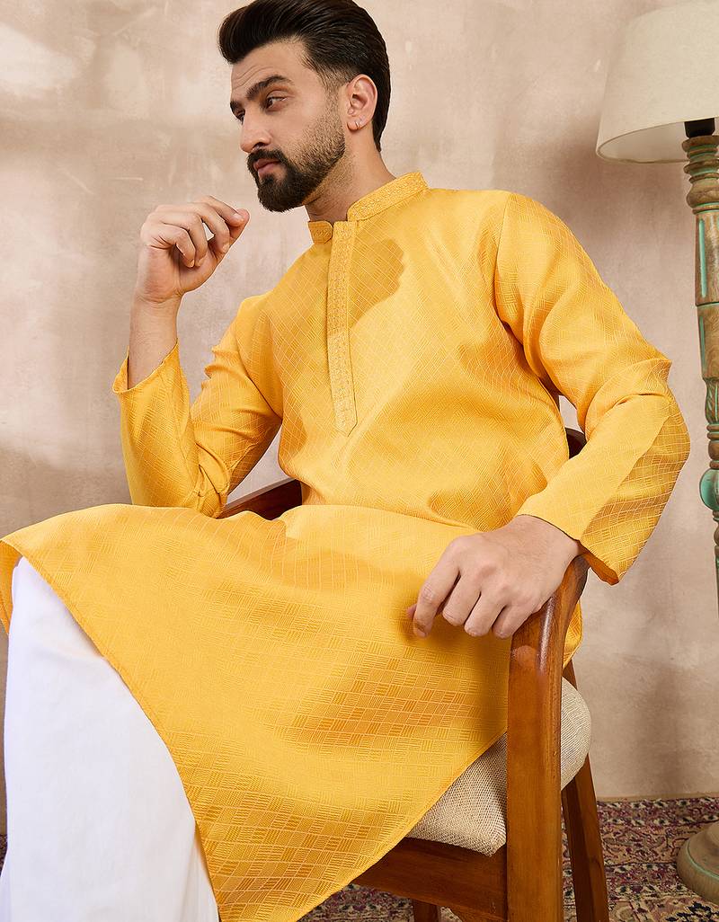 Men yellow silk blend solid embroidered straight kurta with trouser