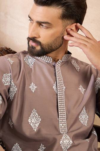 Men beige silk blend solid embroidered straight kurta sets