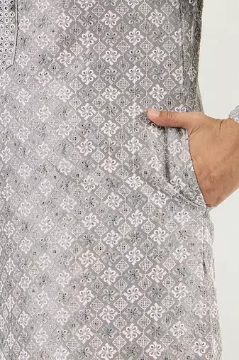 Men grey viscose rayon solid embroidered straight kurta