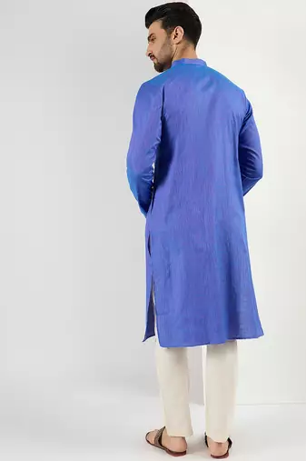 Men blue cotton solid woven design straight kurta
