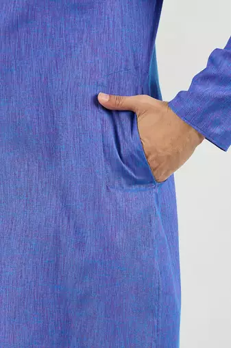 Men blue cotton solid woven design straight kurta
