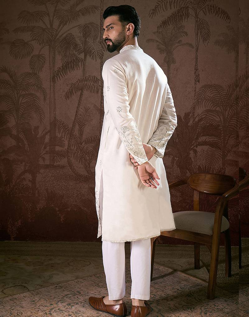 Men white silk blend floral embroidered straight kurta with trouser