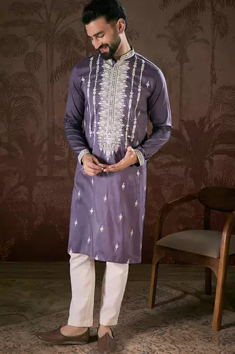 Men lavender silk blend solid embroidered straight kurta with trouser