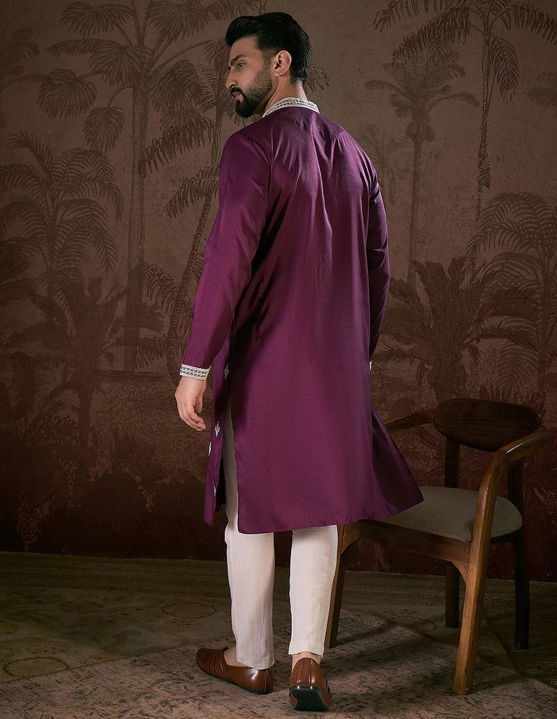 Men purple silk blend solid embroidered straight kurta with trouser