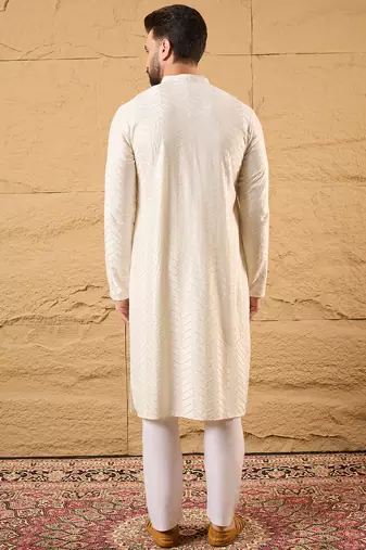 Men off white viscose rayon chevron embroidered straight kurta