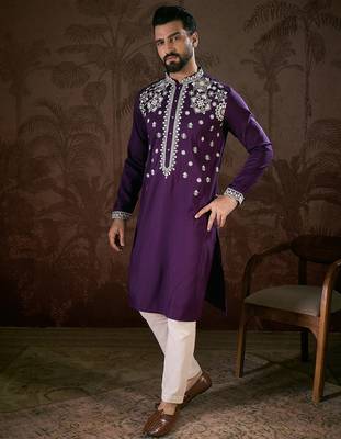 Men purple silk blend solid embroidered straight kurta with trouser 3