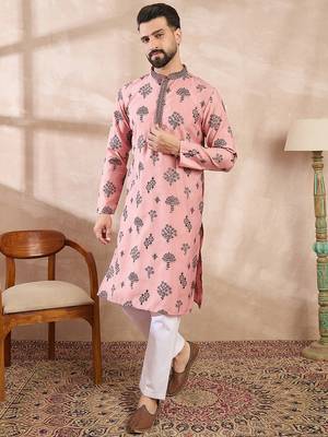 Men peach silk blend solid embroidered straight kurta with trouser 3