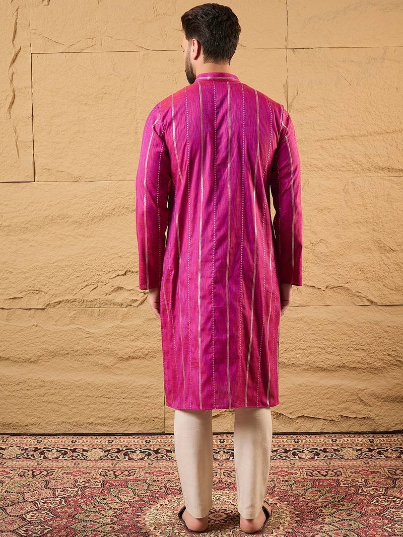 Men pink cotton solid embroidered straight kurta
