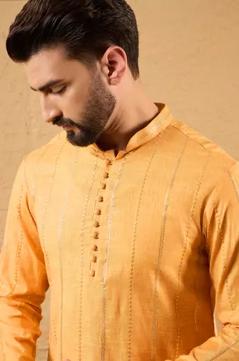 Men yellow cotton solid embroidered straight kurta