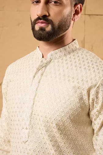 Men off white silk blend solid embroidered straight kurta