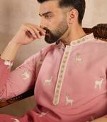 Men red silk blend ombre embroidered straight kurta sets