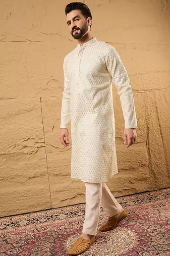 Men off white silk blend solid embroidered straight kurta