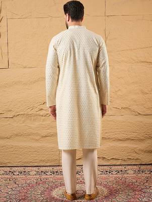 Men off white silk blend solid embroidered straight kurta 4