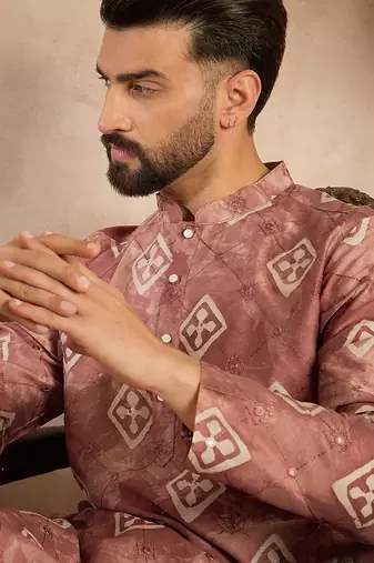 Men brown cotton solid embroidered straight kurta sets