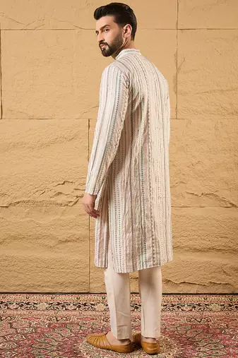 Men pink silk blend solid embroidered straight kurta